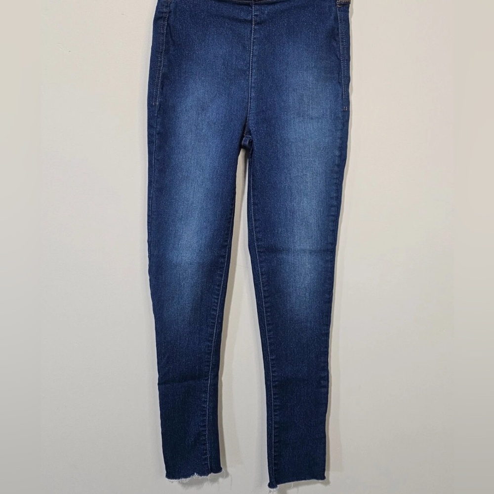 Free People Women's 29 Skinny Jeans - Dark/Medium Wash Blue Jeans / Jeggings